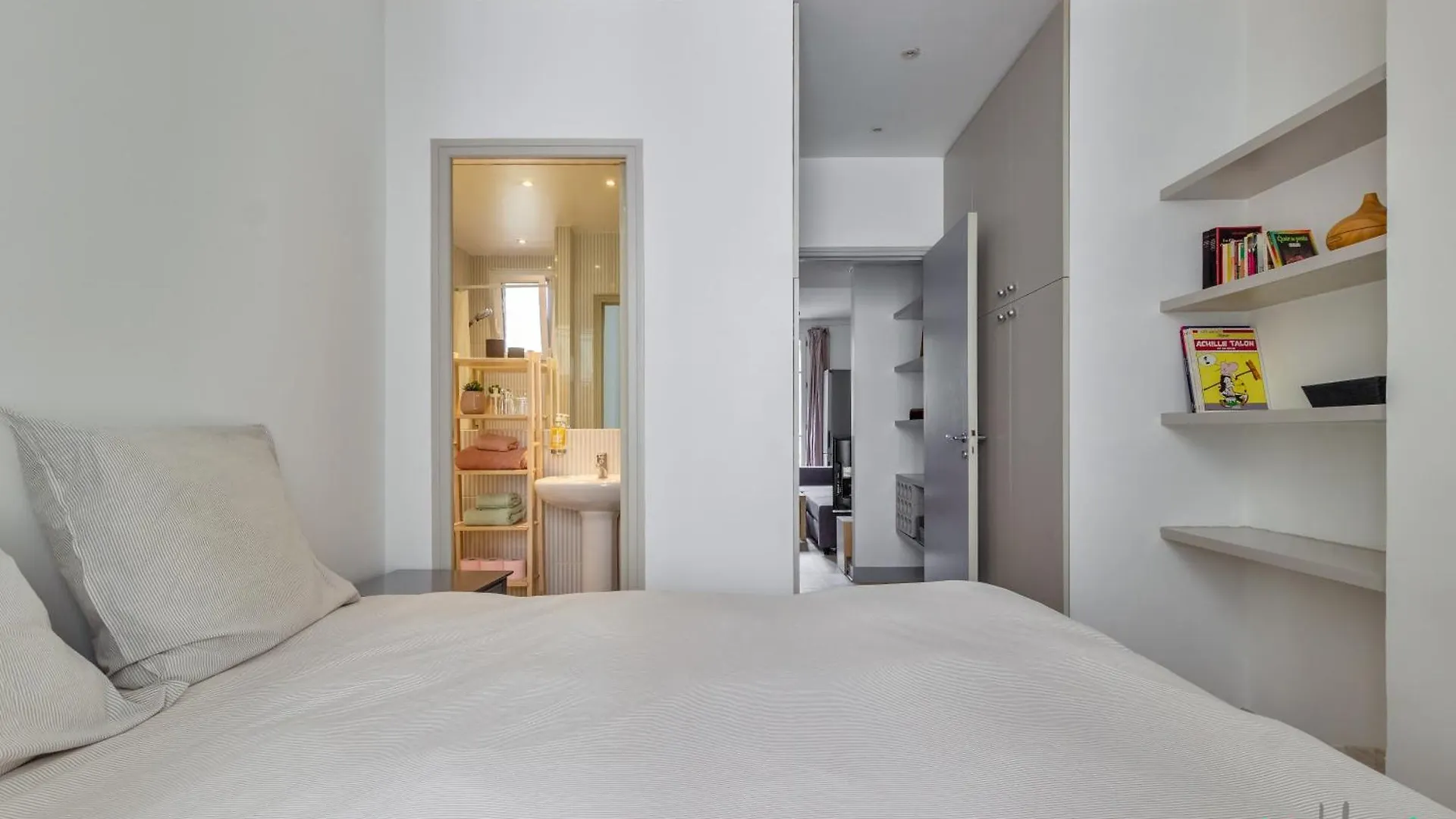 Charming Apartment Heart Of Paris 0*,