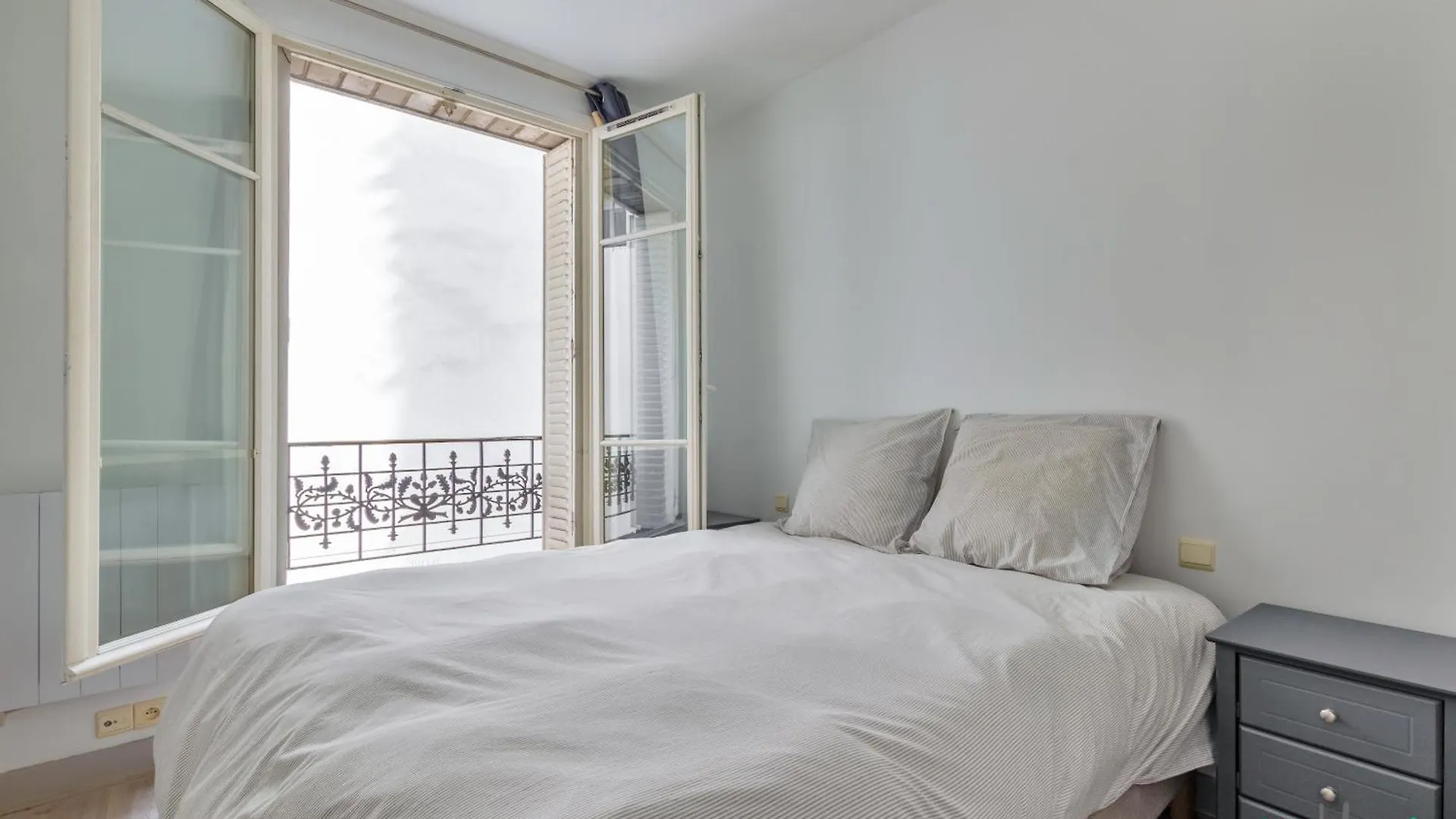 Charming Apartment Heart Of Paris 0*,  France
